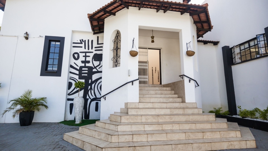4 Bedroom Property for Sale in Safari Gardens North West